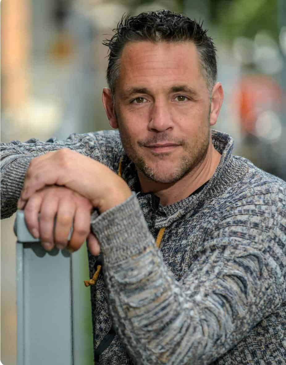 CMFT - Connect Mirror neuron Focus Therapy